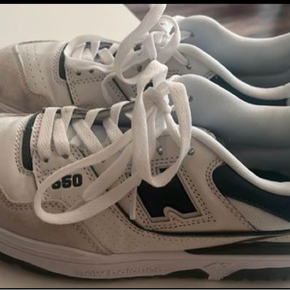 New Balance 550 - Picture 4 of 5